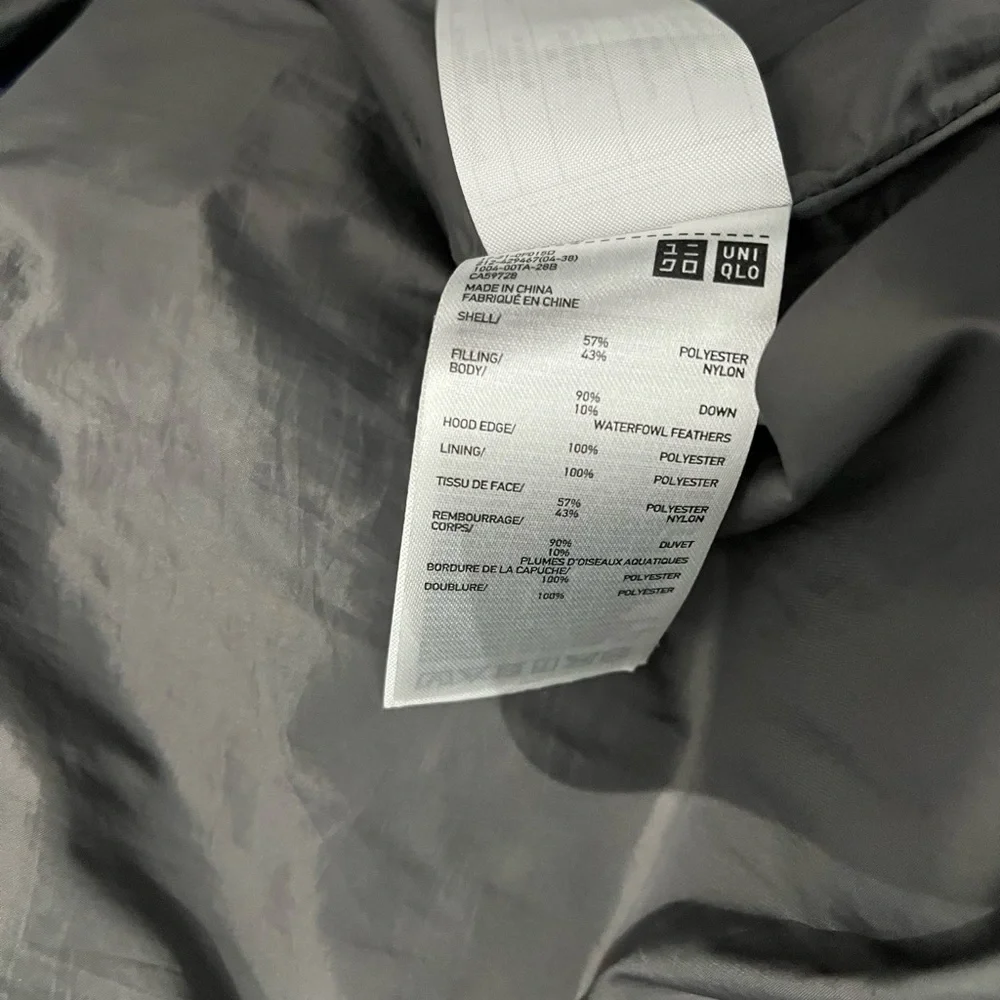 Uniqlo Seamless Down Coat in Charcoal Grey Small - Picture 4 of 5